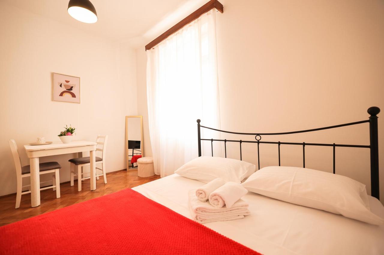 Cozy Studio Apartments In City Centar Stosija Zadar Exterior foto
