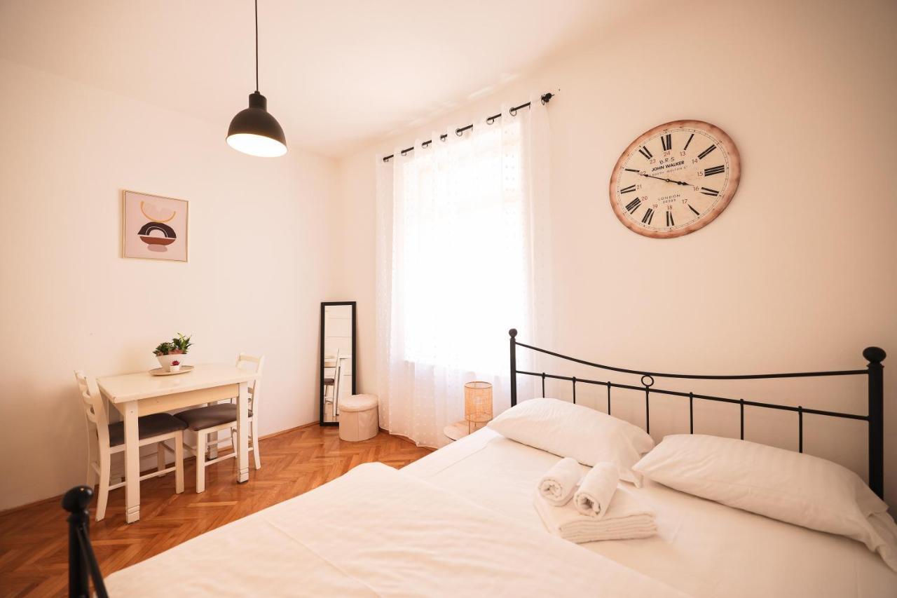 Cozy Studio Apartments In City Centar Stosija Zadar Exterior foto