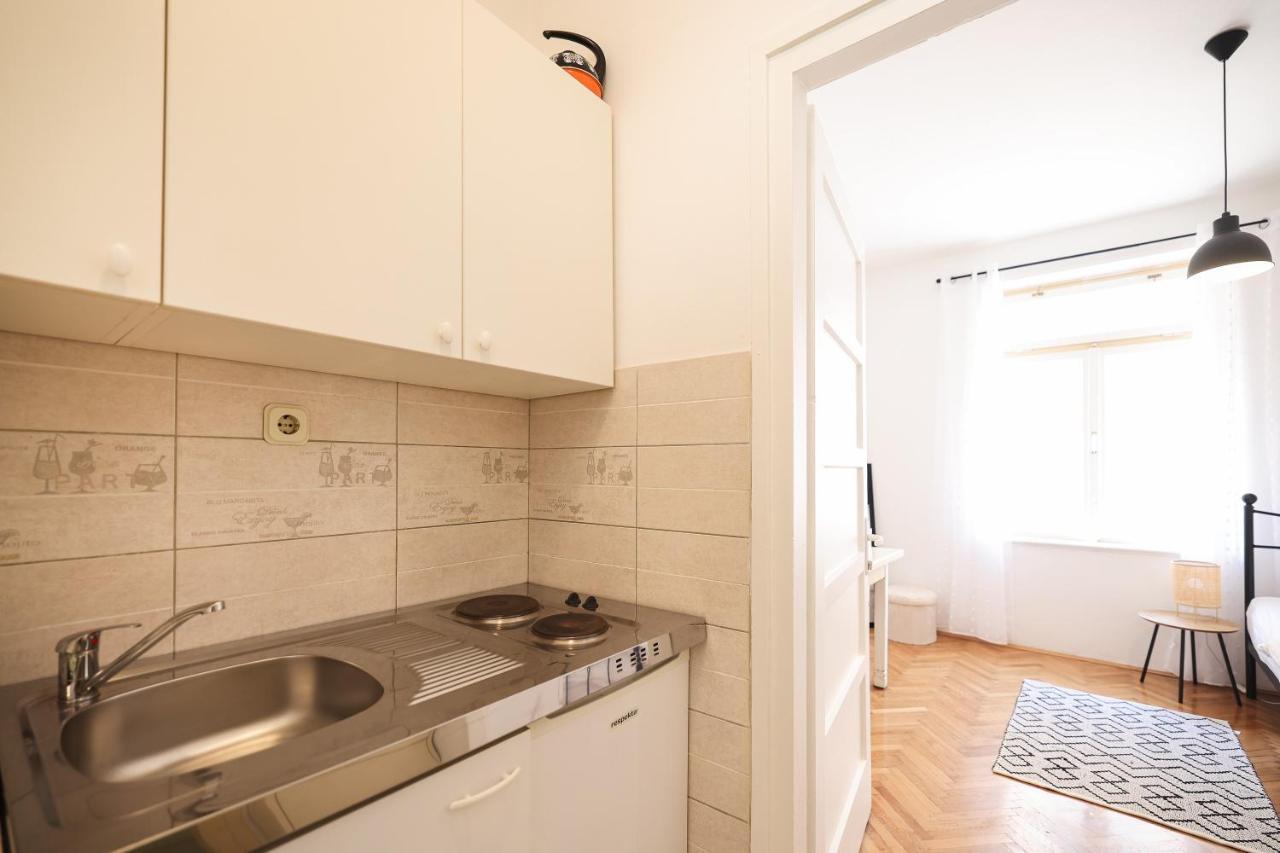 Cozy Studio Apartments In City Centar Stosija Zadar Exterior foto